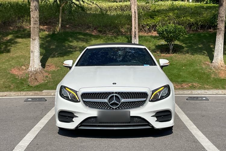 Used Mercedes-Benz E-Class 2020 E 260 Convertible Coupe Exterior 3