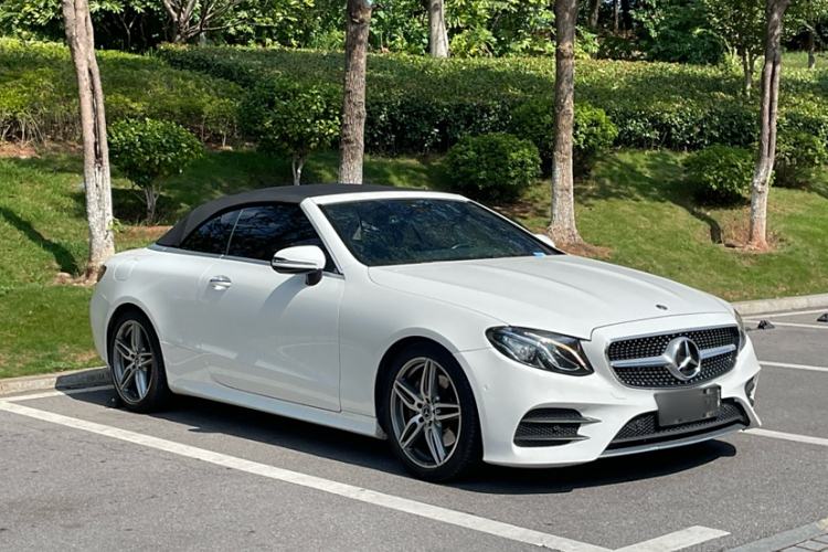 Used Mercedes-Benz E-Class 2020 E 260 Convertible Coupe Exterior 4