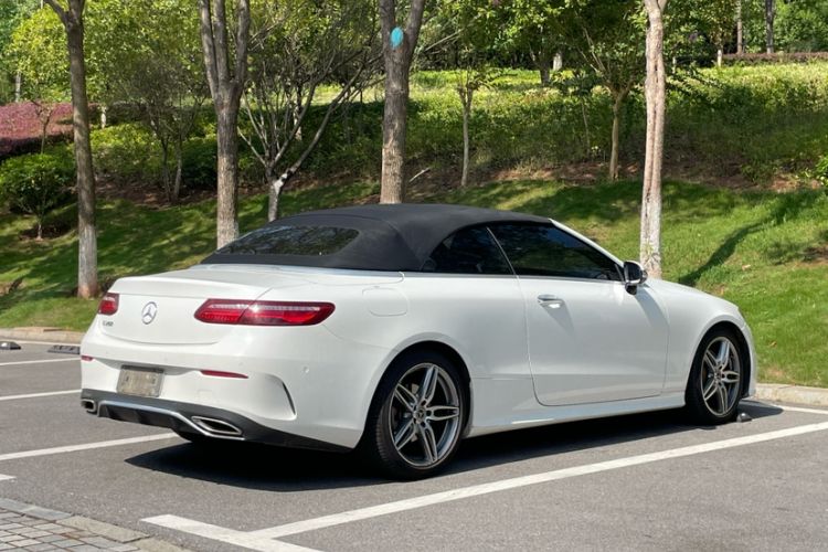 Used Mercedes-Benz E-Class 2020 E 260 Convertible Coupe Exterior 8