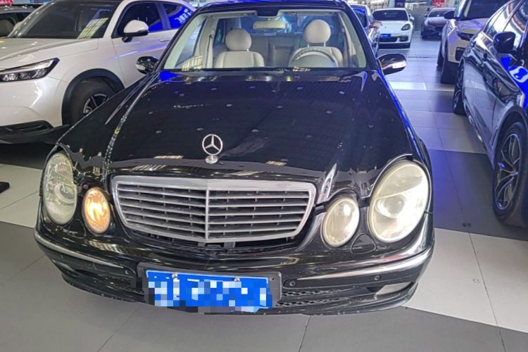 Used Mercedes-Benz E-Class 2004 E 240 Front