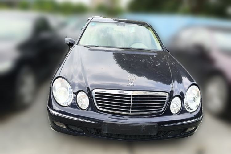 Used Mercedes-Benz E-Class 2004 E 240 Front