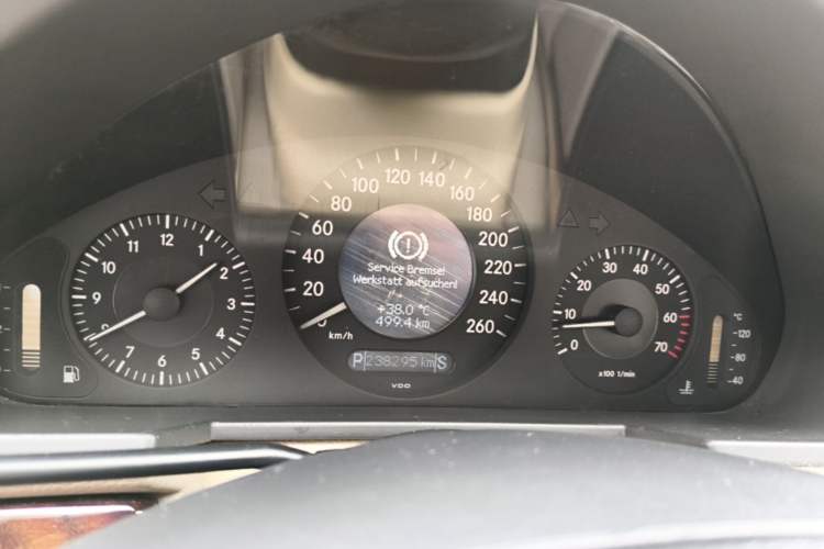 Used Mercedes-Benz E-Class 2004 E 240 Instrument Cluster