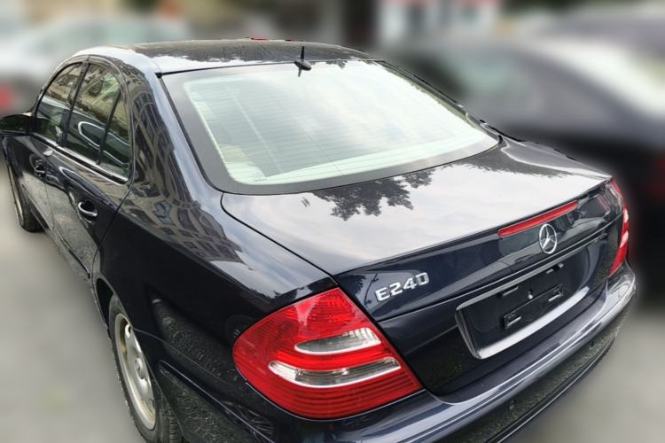 Used Mercedes-Benz E-Class 2004 E 240 Rear Left 45 Deg