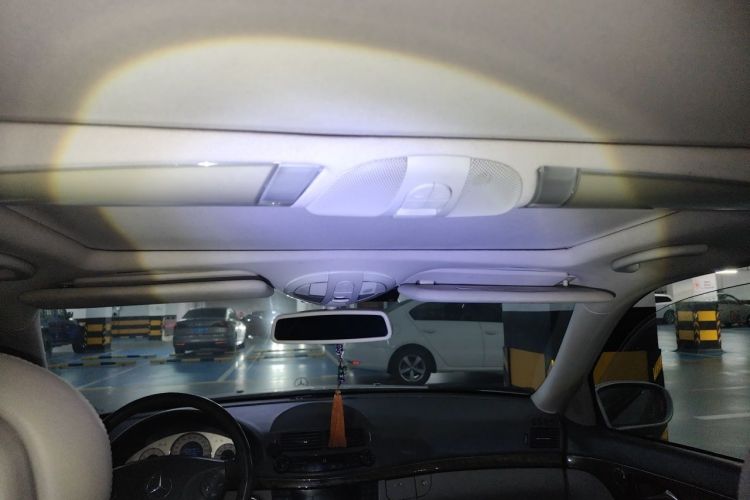 Used Mercedes-Benz E-Class 2004 E 240 Headliner