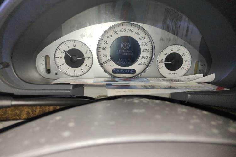 Used Mercedes-Benz E-Class 2004 E 240 Odometer Close Up