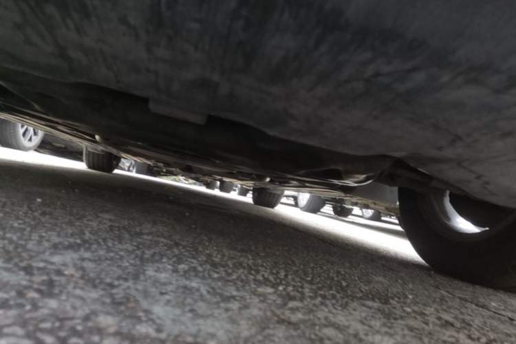 Used Mercedes-Benz E-Class  Chassis Front