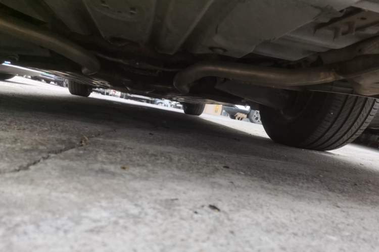 Used Mercedes-Benz E-Class  Chassis Rear