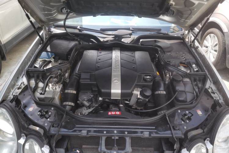 Used Mercedes-Benz E-Class  Engine Bay