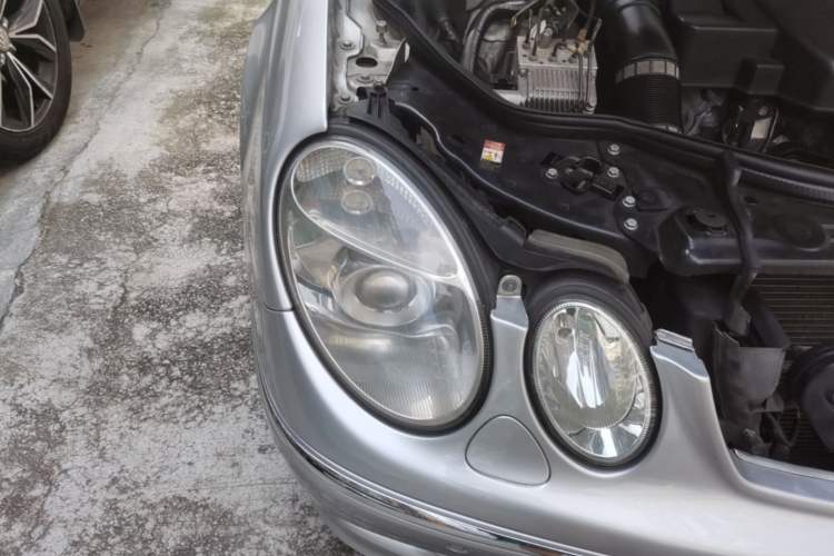Used Mercedes-Benz E-Class  Right Front Headlight