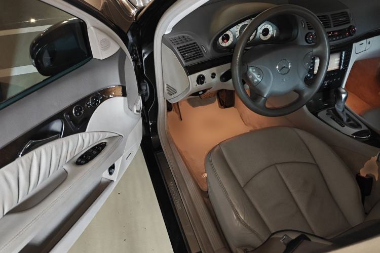 Used Mercedes-Benz E-Class 2006 E 280 Elegant Model Driver Seat