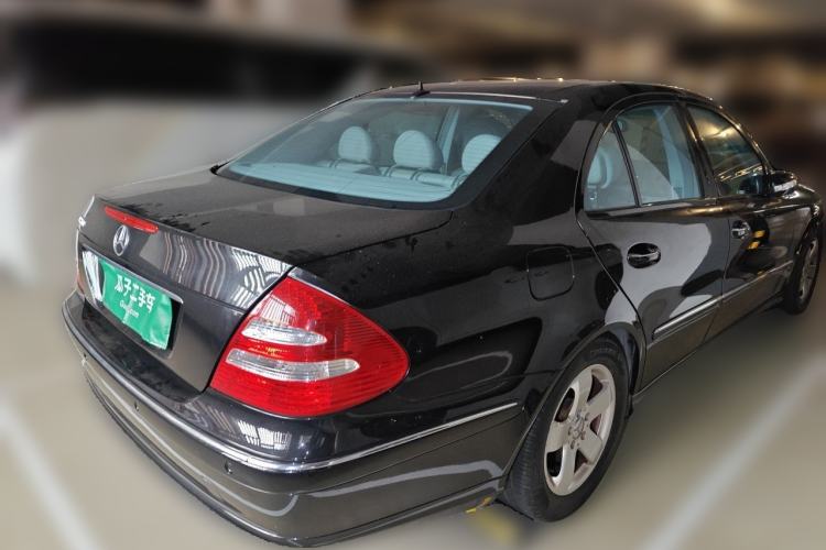 Used Mercedes-Benz E-Class 2006 E 280 Elegant Model Rear Right 45 Deg