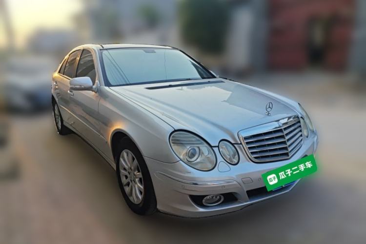 Used Mercedes-Benz E-Class 2006 E 280 Elegant Model Front Right 45 Deg