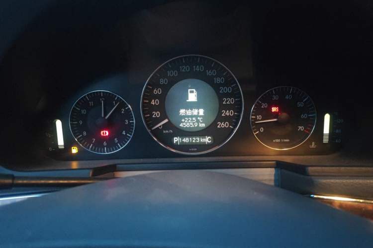 Used Mercedes-Benz E-Class 2006 E 280 Elegant Model Instrument Cluster