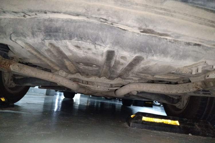 Used Mercedes-Benz E-Class 2007 E 230 Elegant Model Chassis Front