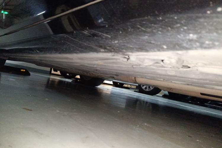 Used Mercedes-Benz E-Class 2007 E 230 Elegant Model Chassis Rear Right