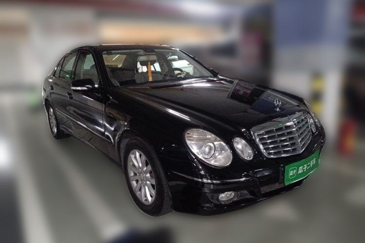 Used Mercedes-Benz E-Class 2007 E 230 Elegant Model Front Right 45 Deg