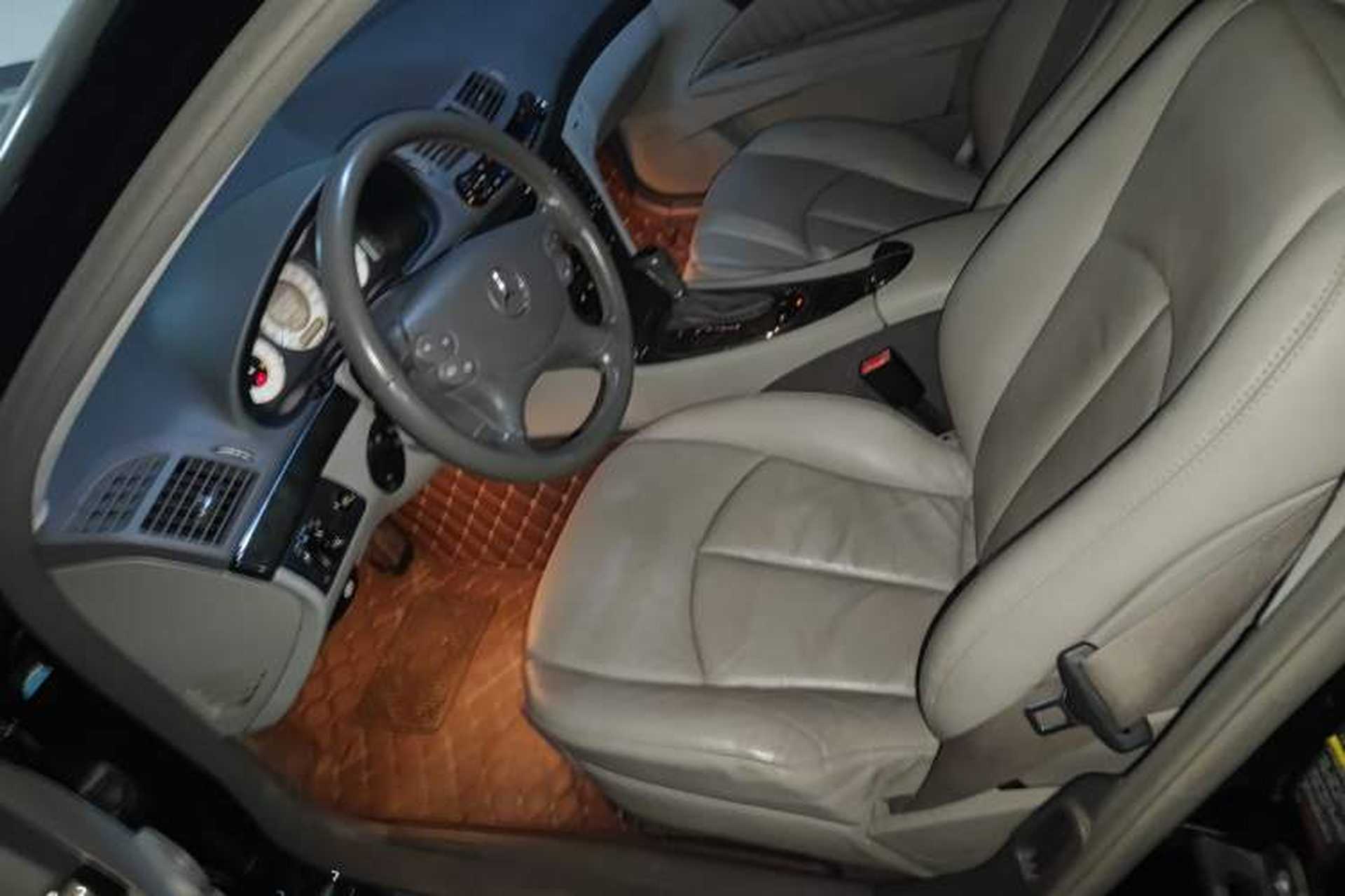 Used Mercedes-Benz E-Class 2007 E 280 Fashion Model Left Front Seat