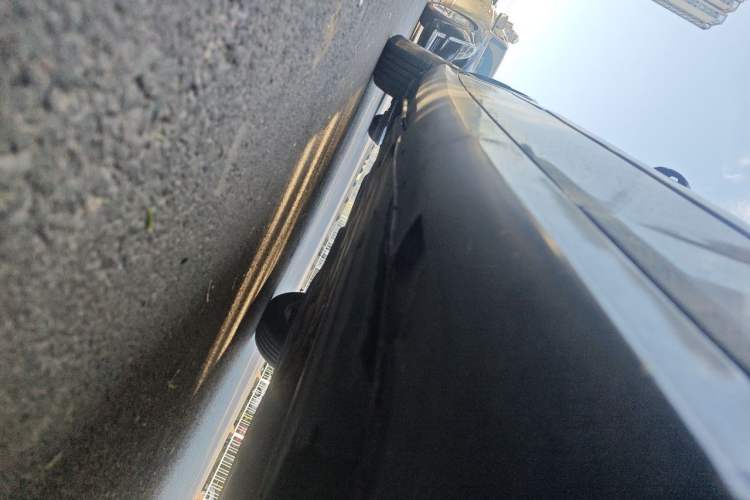 Used Mercedes-Benz E-Class 2007 E 200K Elegant Model Chassis Front Right