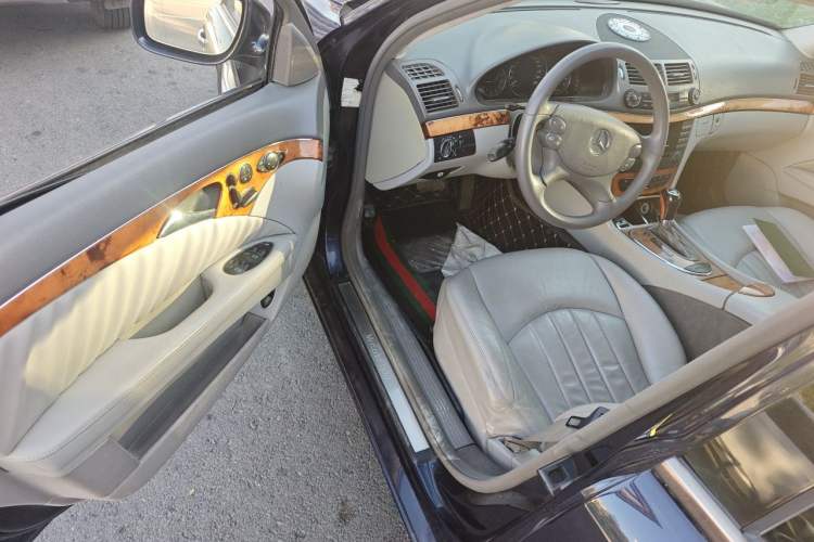 Used Mercedes-Benz E-Class 2007 E 200K Elegant Model Driver Seat
