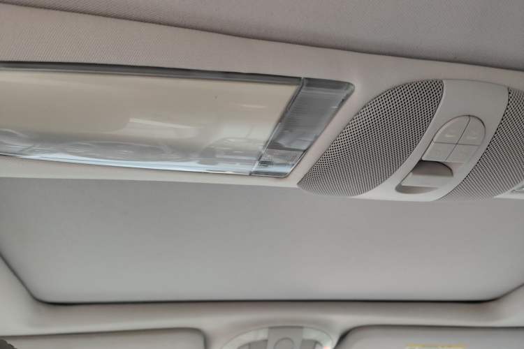 Used Mercedes-Benz E-Class 2007 E 280 Fashion Model Headliner