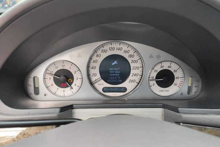 Used Mercedes-Benz E-Class 2007 E 280 Fashion Model Instrument Cluster