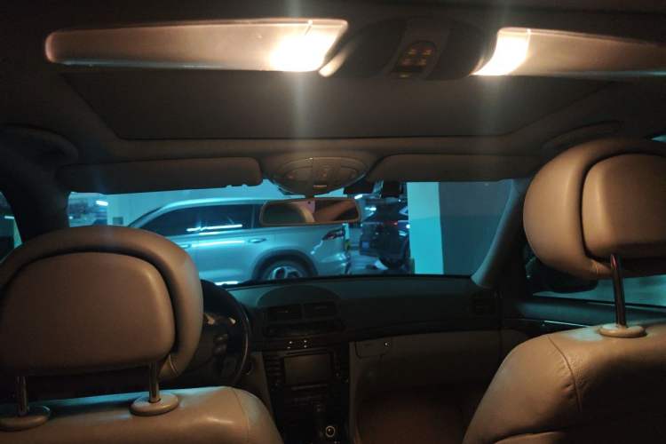 Used Mercedes-Benz E-Class 2007 E 280 Fashion Model Headliner