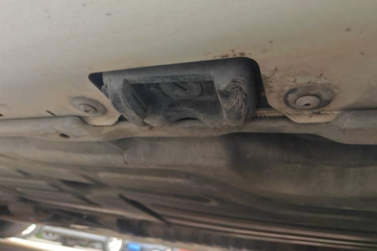 Used Mercedes-Benz E-Class 2007 E 230 Fashion Model Chassis Rear Left