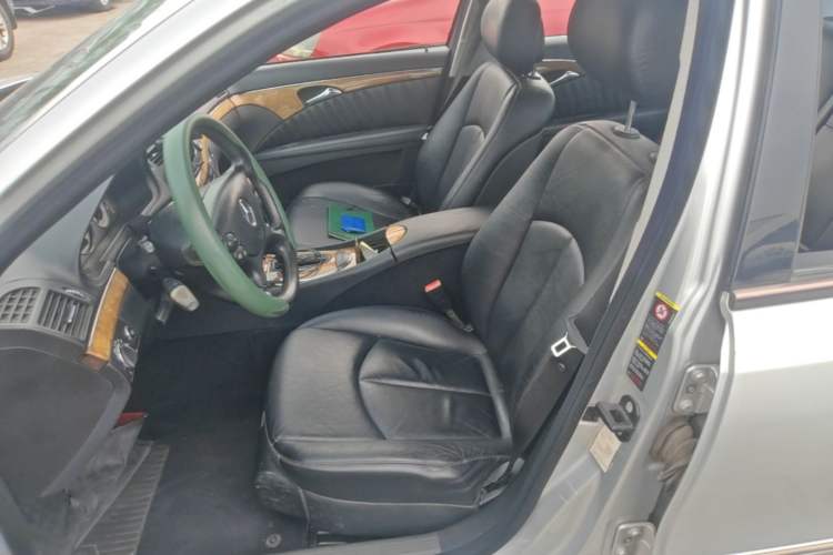 Used Mercedes-Benz E-Class 2007 E 230 Fashion Model Left Front Seat