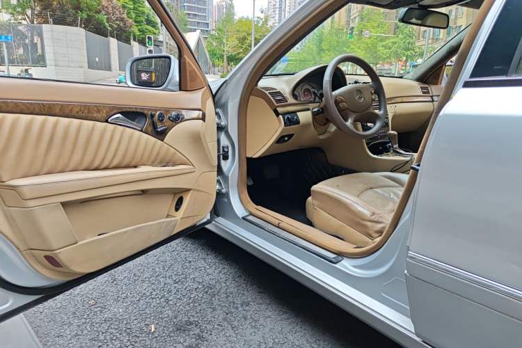 Used Mercedes-Benz E-Class 2007 E 230 Elegant Model Driver Seat