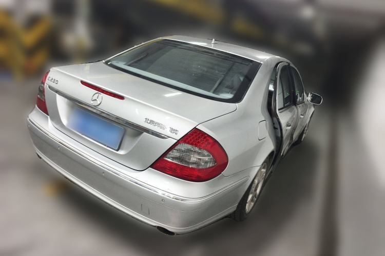 Used Mercedes-Benz E-Class 2007 E 230 Fashion Model Rear Right 45 Deg