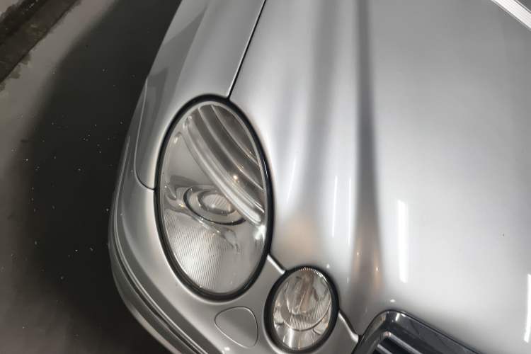 Used Mercedes-Benz E-Class 2007 E 230 Fashion Model Right Front Headlight