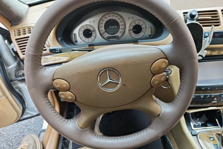 Used Mercedes-Benz E-Class 2007 E 230 Elegant Model Steering Wheel