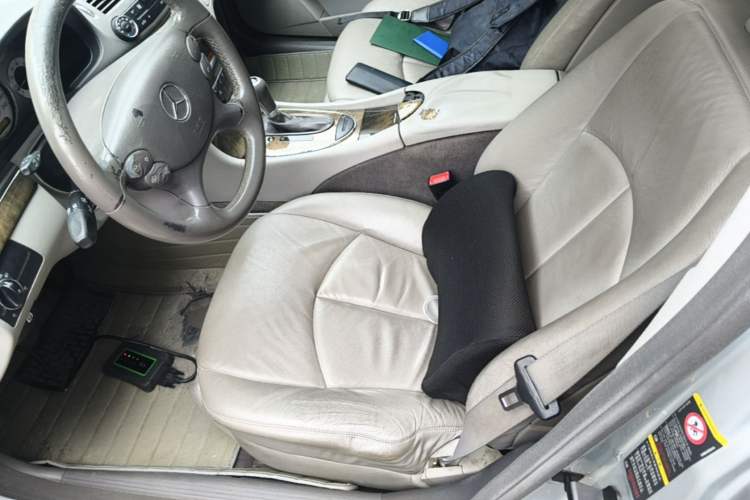 Used Mercedes-Benz E-Class 2008 E 230 Fashion Model Left Front Seat