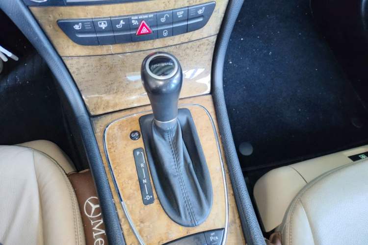 Used Mercedes-Benz E-Class 2008 E 230 Fashion Model Gear Lever