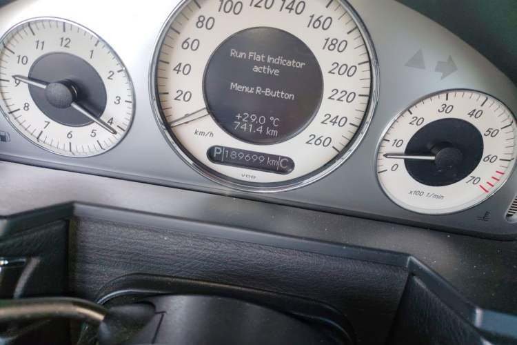 Used Mercedes-Benz E-Class 2008 E 230 Fashion Model Odometer Close Up
