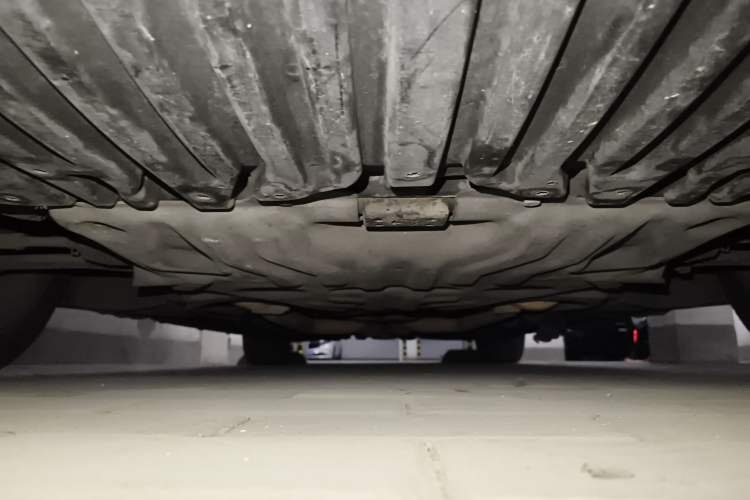 Used Mercedes-Benz E-Class 2009 E 300 Fashion Model Chassis Front