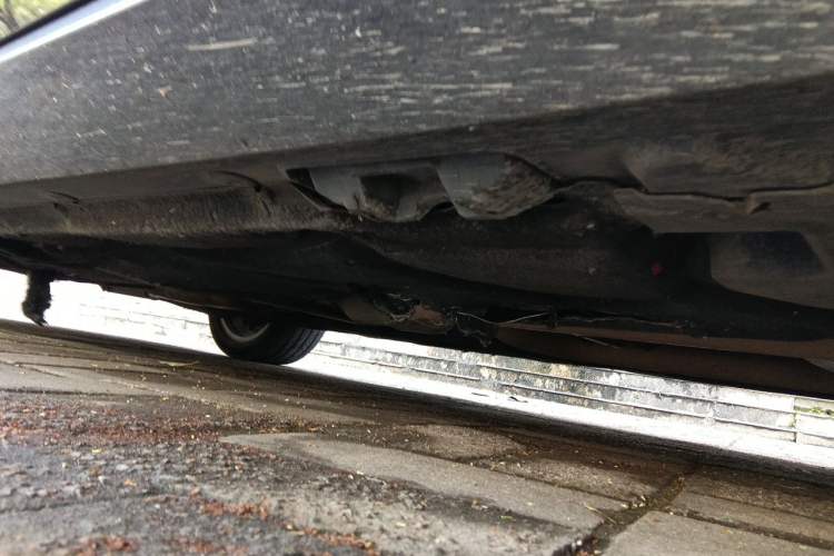 Used Mercedes-Benz E-Class 2009 E 300 Elegant Model Chassis Front Right