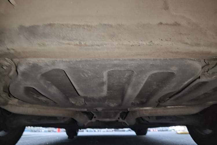 Used Mercedes-Benz E-Class 2009 E 300 Elegant Model Chassis Rear