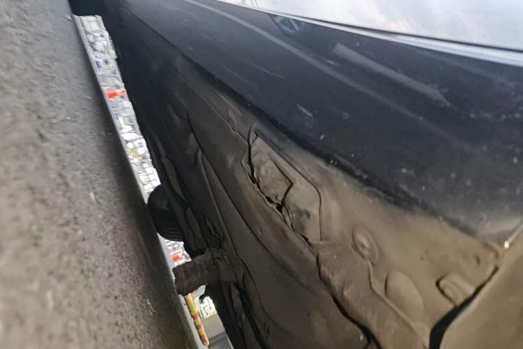 Used Mercedes-Benz E-Class 2009 E 300 Elegant Model Chassis Rear Left