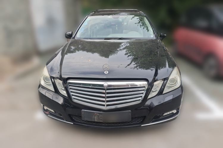 Used Mercedes-Benz E-Class 2009 E 300 Elegant Model Front