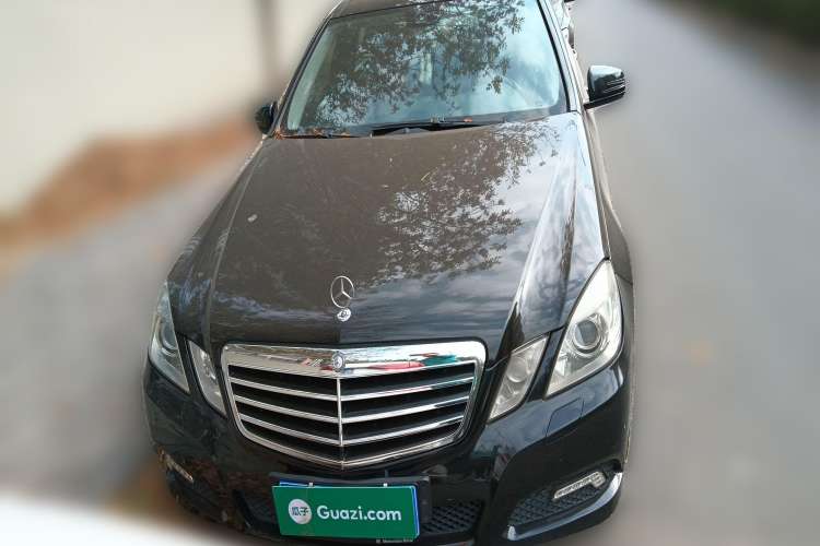 Used Mercedes-Benz E-Class 2009 E 300 Fashion Model Front