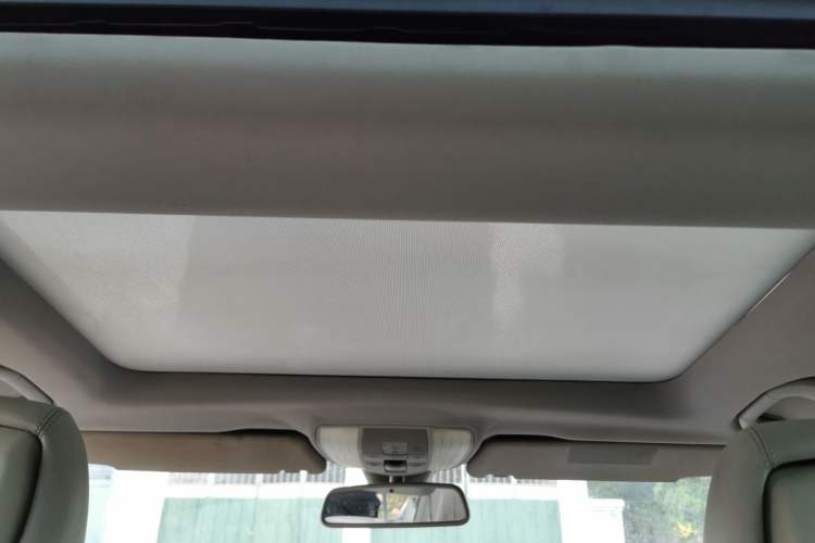 Used Mercedes-Benz E-Class  Headliner
