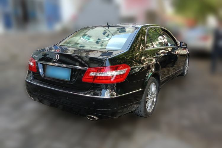 Used Mercedes-Benz E-Class 2009 E 300 Elegant Model Rear Right 45 Deg