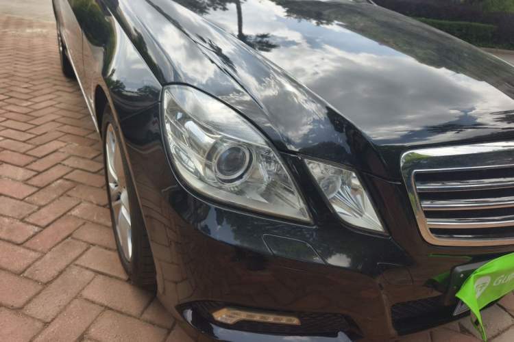 Used Mercedes-Benz E-Class 2009 E 300 Fashion Model Right Front Headlight