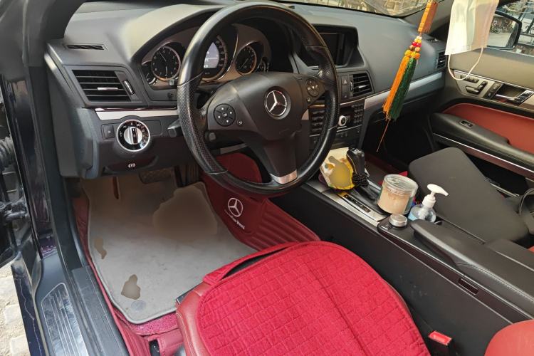 Used Mercedes-Benz E-Class 2009 E 350 Coupe Center Console