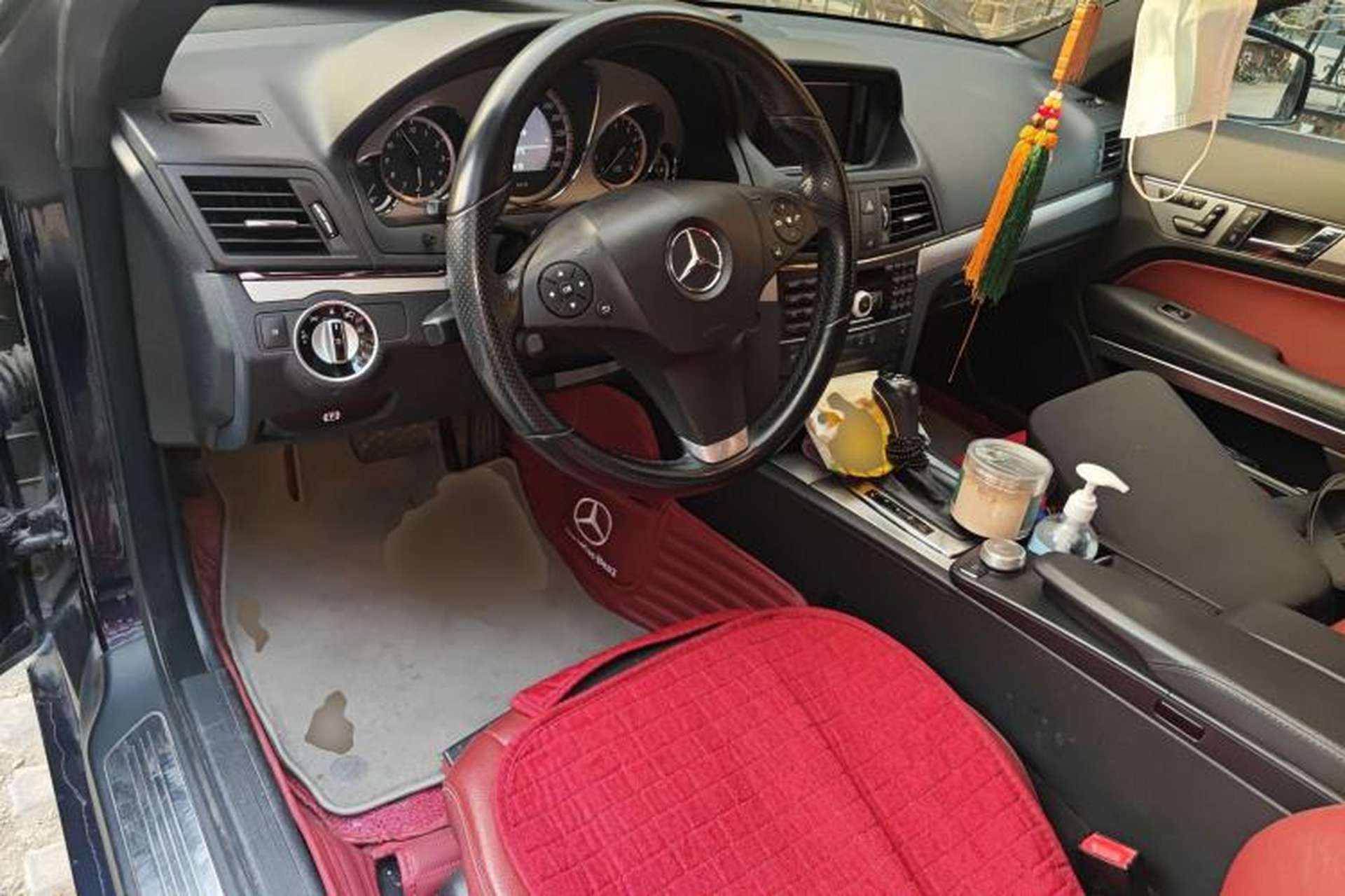 Used Mercedes-Benz E-Class 2009 E 350 Coupe Center Console