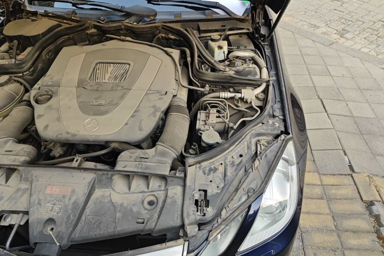 Used Mercedes-Benz E-Class 2009 E 350 Coupe Engine Bay Left