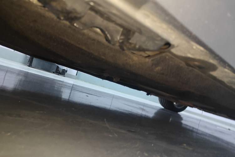Used Mercedes-Benz E-Class 2009 E 300 Fashion Model Chassis Rear Right