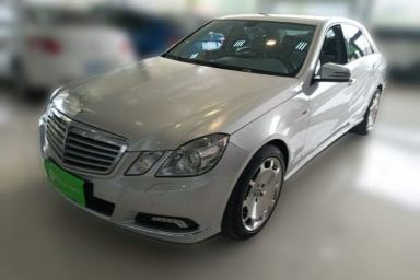 Used Mercedes-Benz E-Class 2009 E 300 Elegant Model