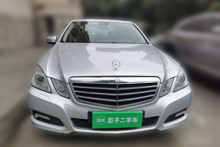 Used Mercedes-Benz E-Class 2009 E 300 Fashion Model Front